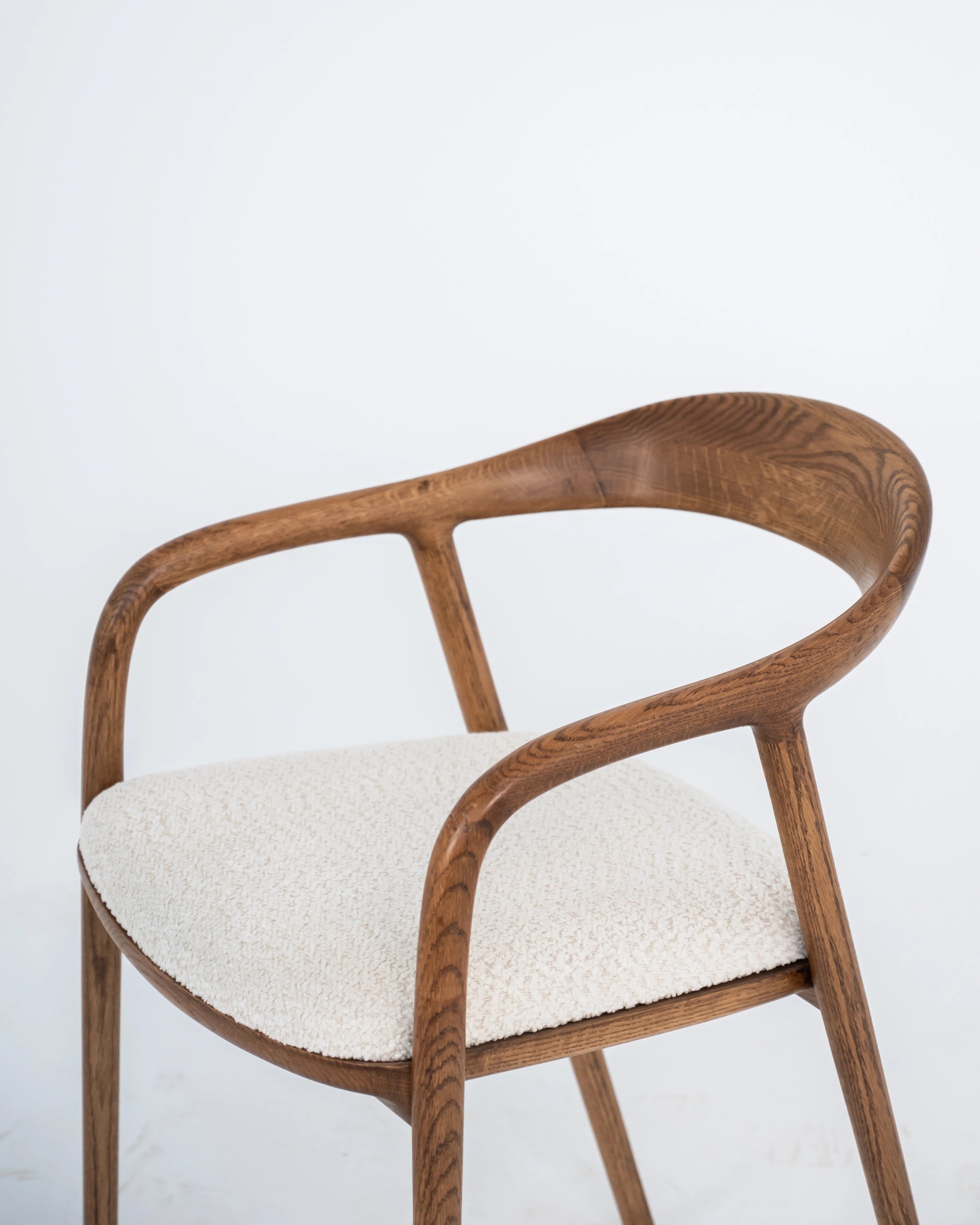 Arch Massive Oak Chair