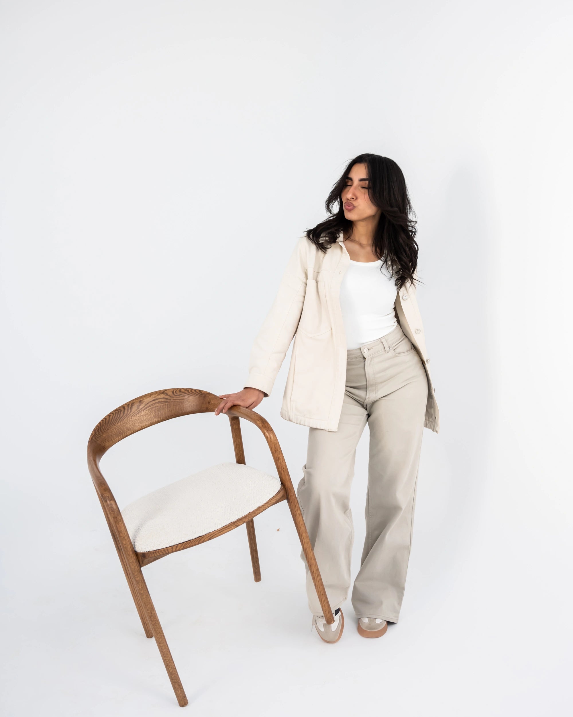 Arch Massive Oak Chair