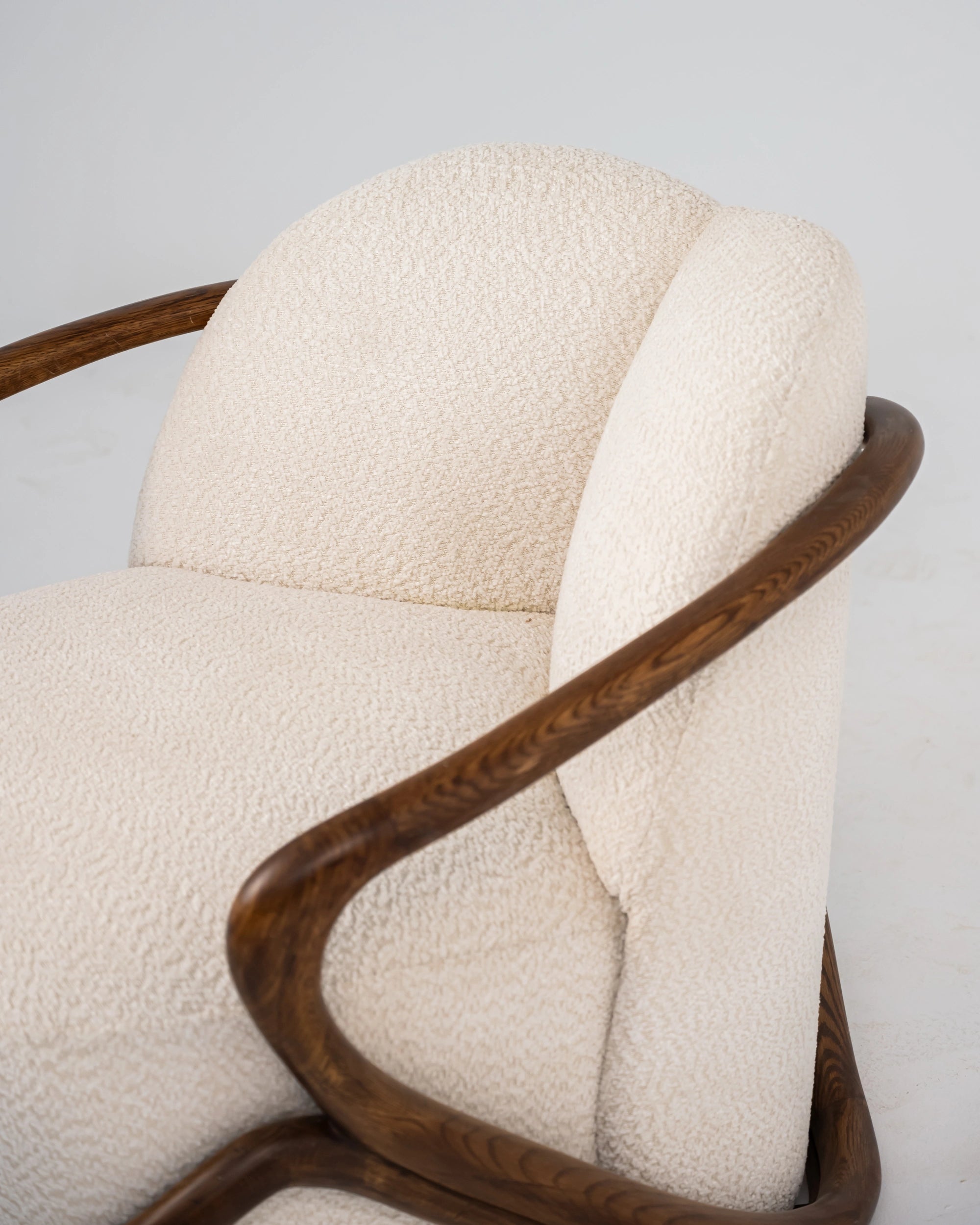 Curve Massive Oak Chair