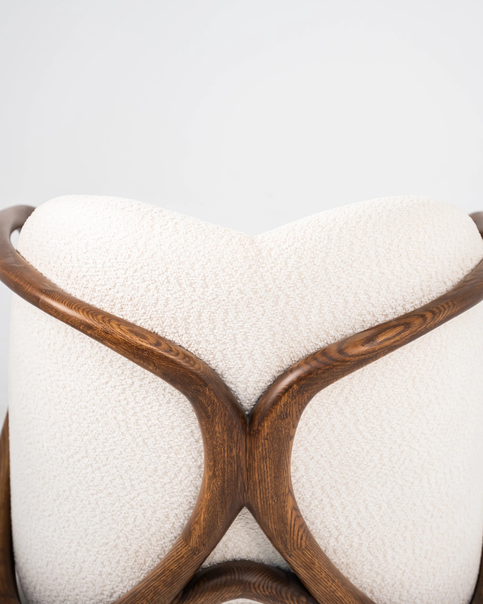 Curve Massive Oak Chair